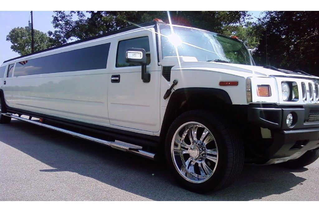 Reading White Hummer Limo outdoor